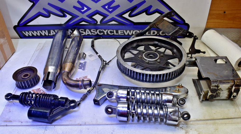 K3-3 LARGE BOX MIS SHOCKS GEARS SPROCKET PART LOT 04 SUZUKI LS650 LS 650 SAVAGE