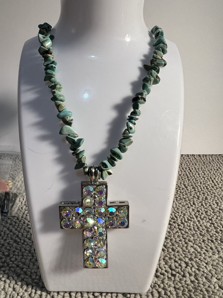 Religious Cross Pendant Necklace for Women with Natural Beads