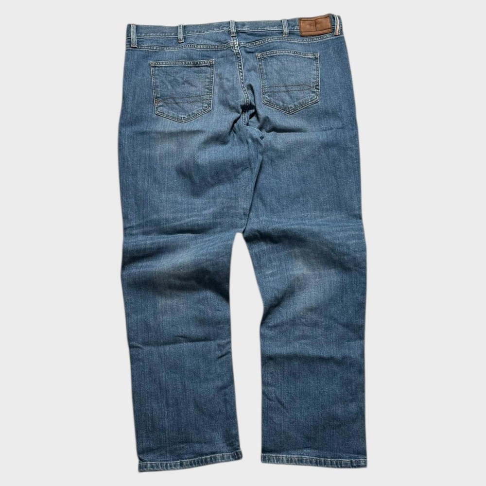 Tommy Hilfiger Men's Relaxed Fit Blue Denim Jeans Size 42x30