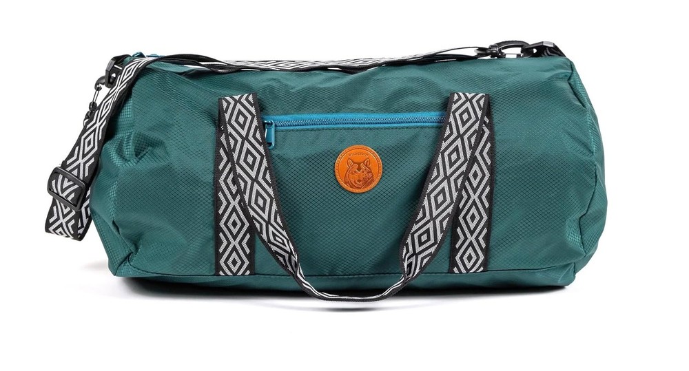 Dog Duffel Water-Resistant & Quick-Drying with Zip-Close Side Pocket, Adjusta...
