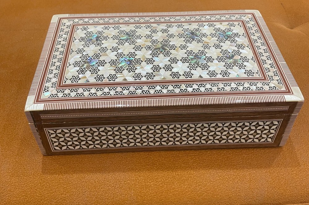 Handmade Egyptian Mother of Pearl Inlaid Wood Jewelry Box 10.6 Inches