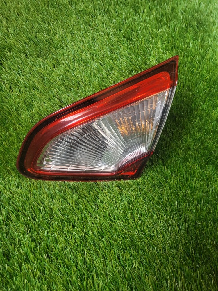 Nissan Qashqai J10 10-13 Facelift Drivers Right Inner Rear Light  89503209 *759