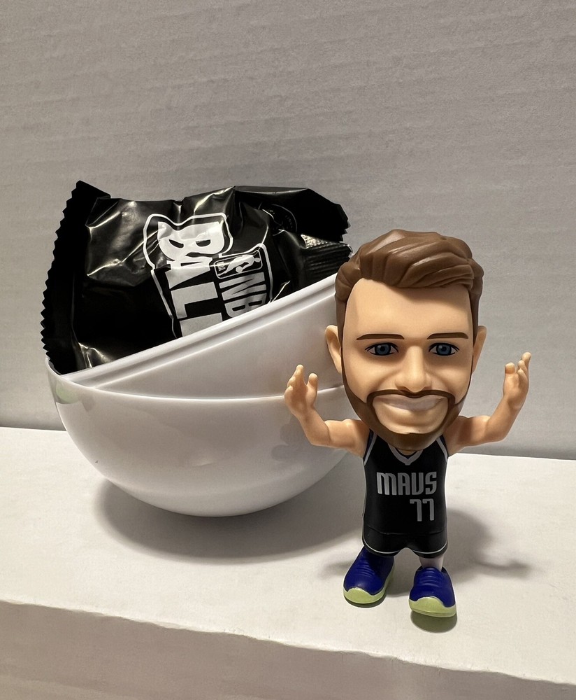 ZURU NBA Ballers 5 Surprise Luka Doncic RARE Mavericks