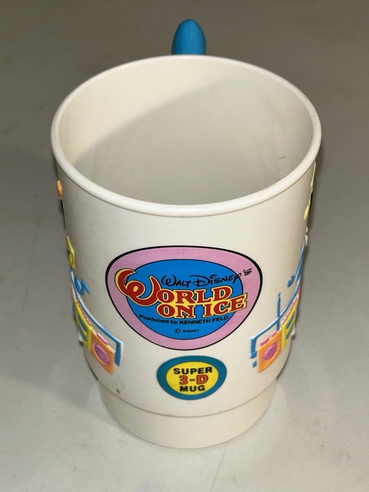 Vintage 1981 Disney World on Ice Disco Mickey Super 3-D Mug , Used