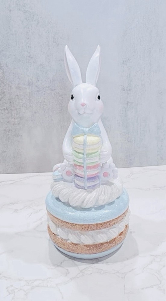 🐰New Sweet Treats Easter Bunny Macaroon Figure