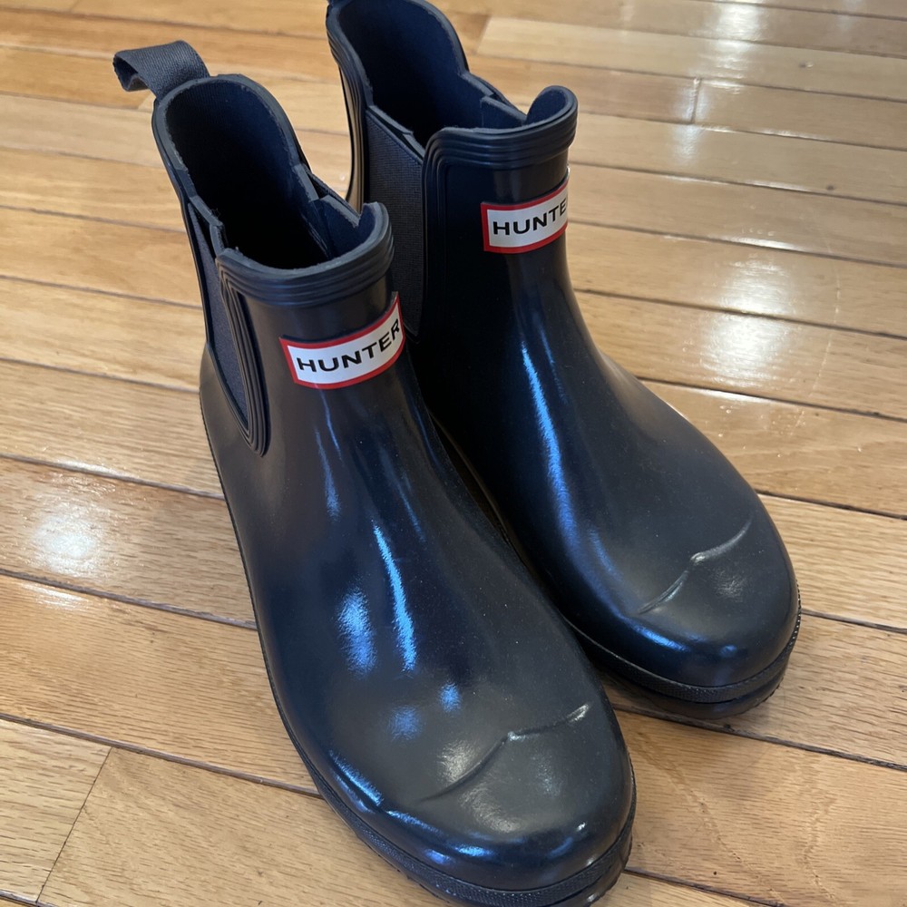 Brand New Hunter Rubber Chelsea Ankle Insulated Boots (Size US 9)