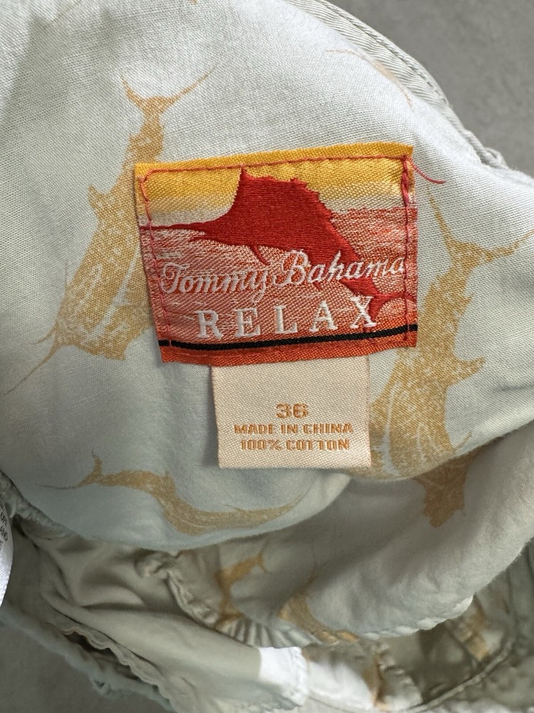 Tommy Bahama Chino Shorts Mens 36 Beige Casual Preppy Stretch Comfort Relaxed