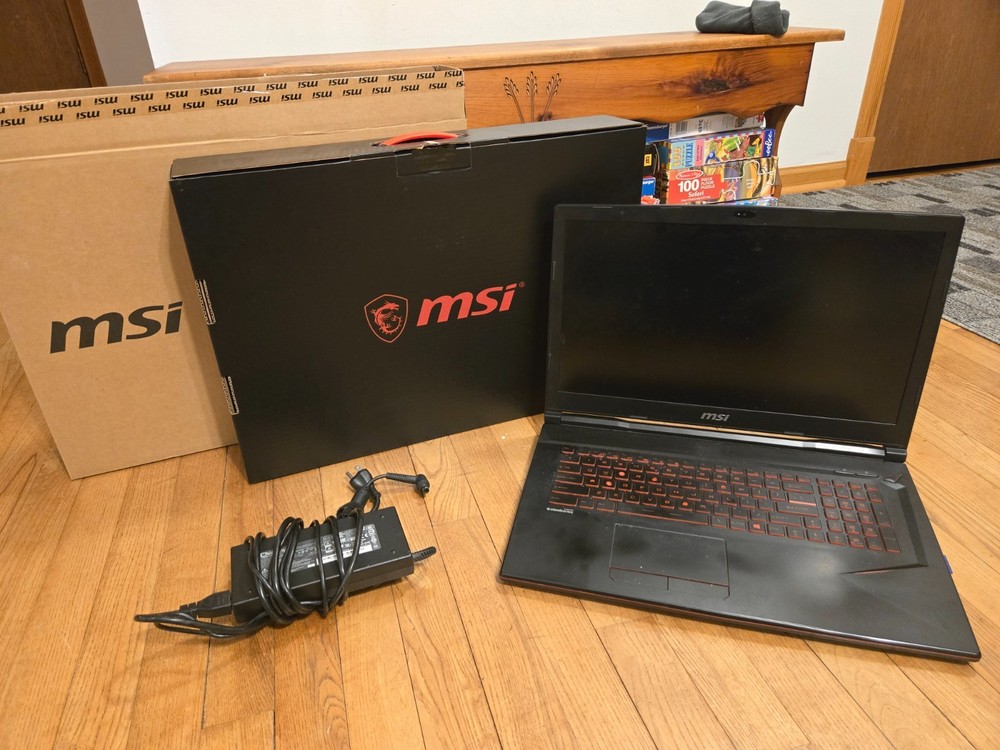 MSI GL73 9RCX 30 17.3