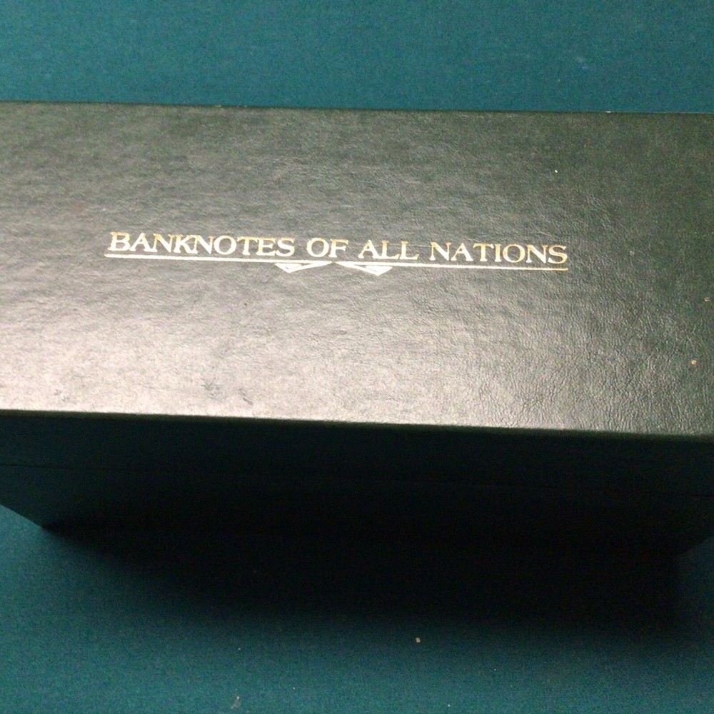 banknotes world paper money storage container BRAND NEW condition!