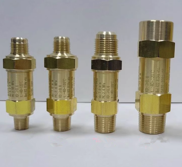 YORK 100% brand new and original   Relief Valve  022W10076-000