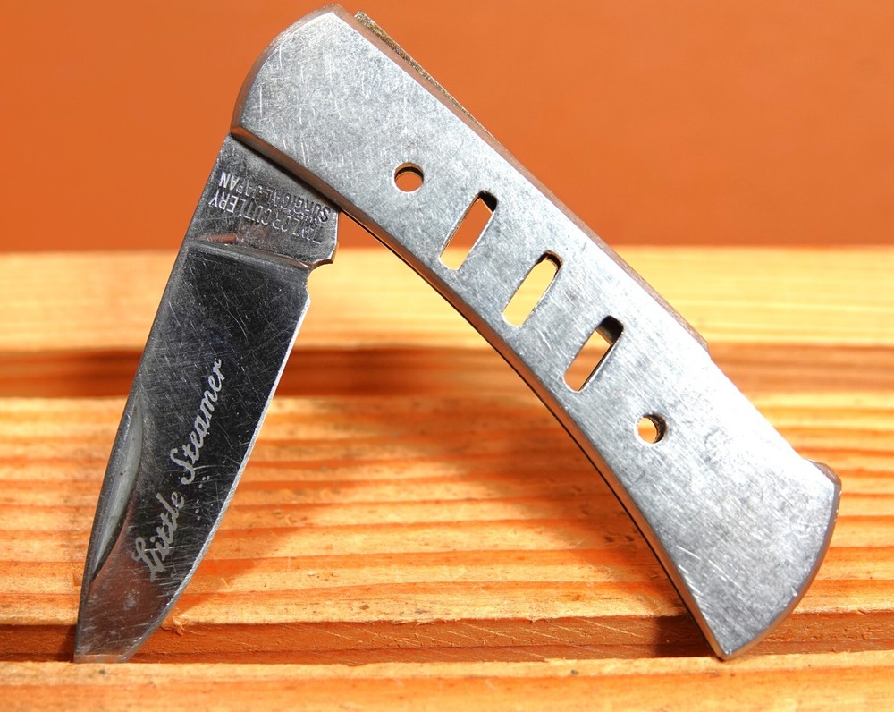 Compact Taylor Cutlery Pocket Knife with 1.75-Inch Blade Made in Japan