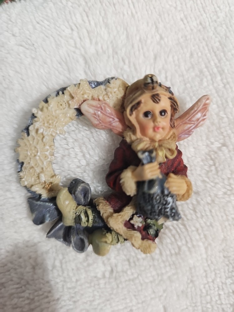 Boyds Bear Folk Wear Astrid Frost  Frost Flakes Brooch Pin, item number 26309