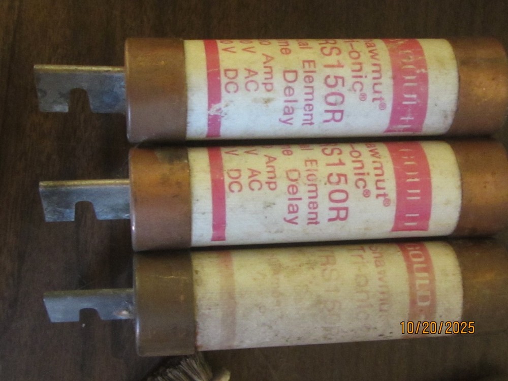 Lot of 3. Goulds Shawmut TRS150R 150 amp 600V time delay fuses. Old Inventory.