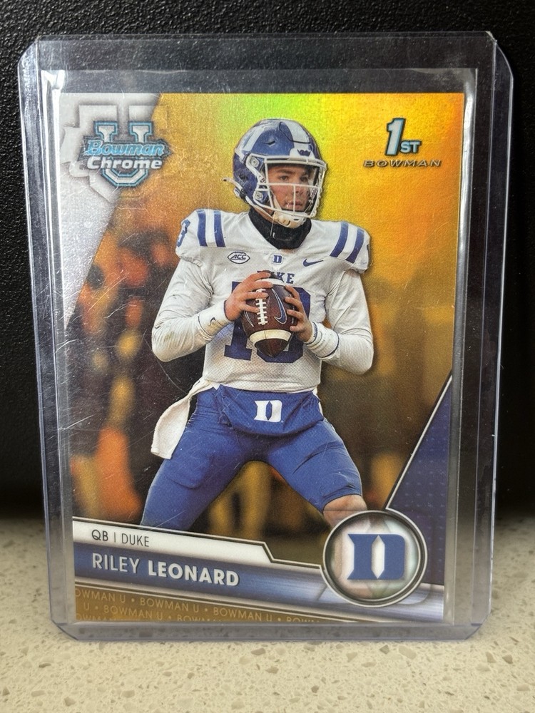 2023 Bowman Chrome Sapphire University  Riley Leonard Gold /50 #6 Notre Dame
