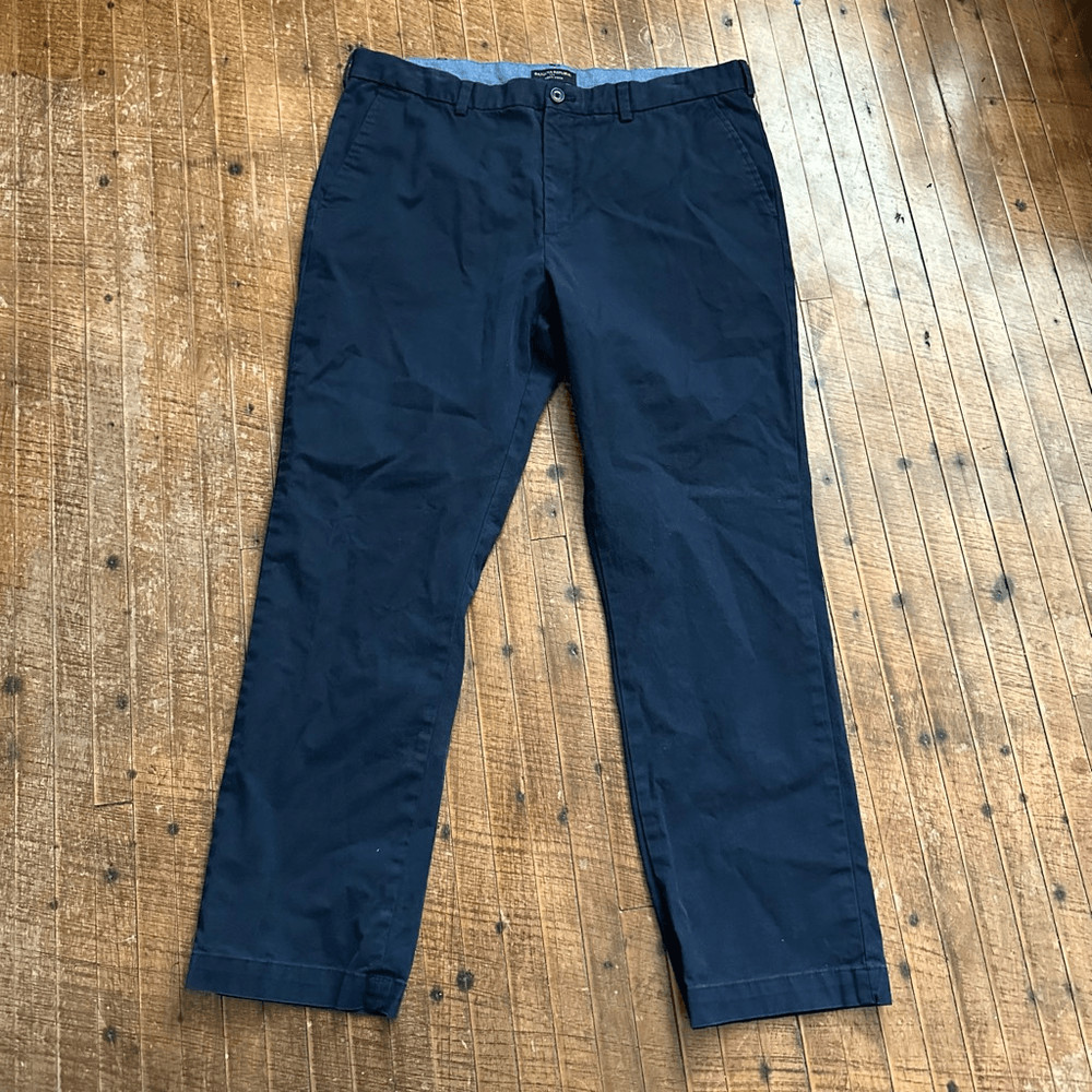 Banana Republic business casual Aiden flat front 38 navy chino pants