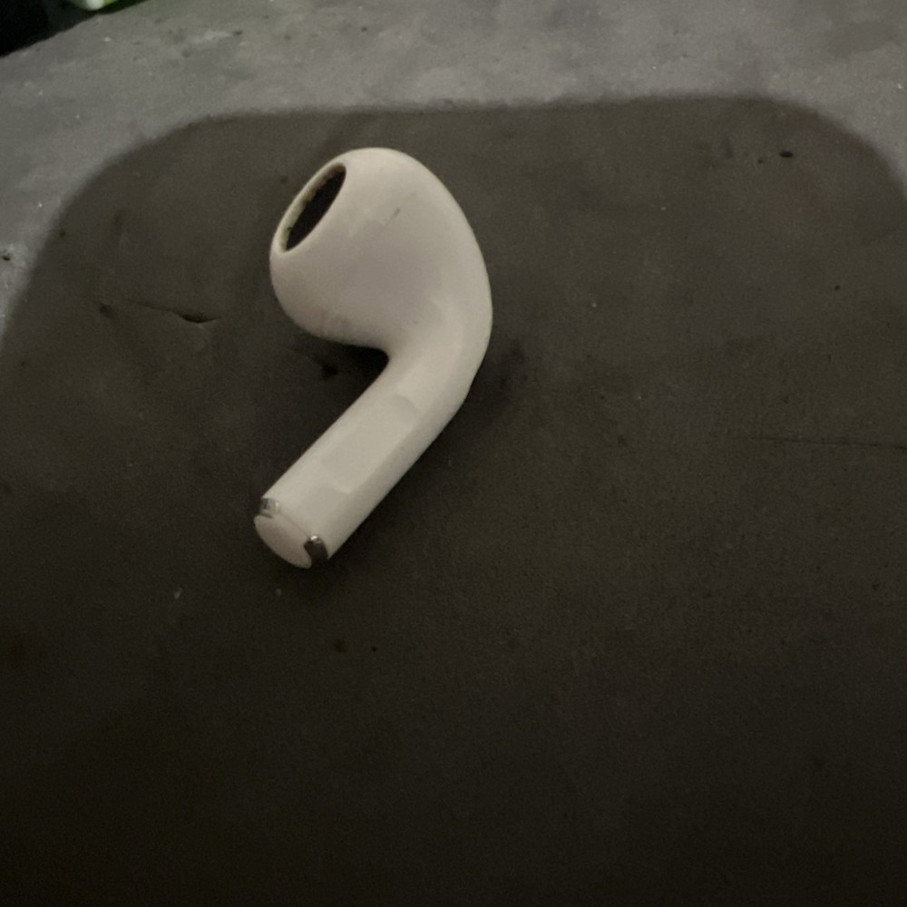 Apple Airpods 3rd Gen Left AirPod Replacement LEFT Earbud Only A2564