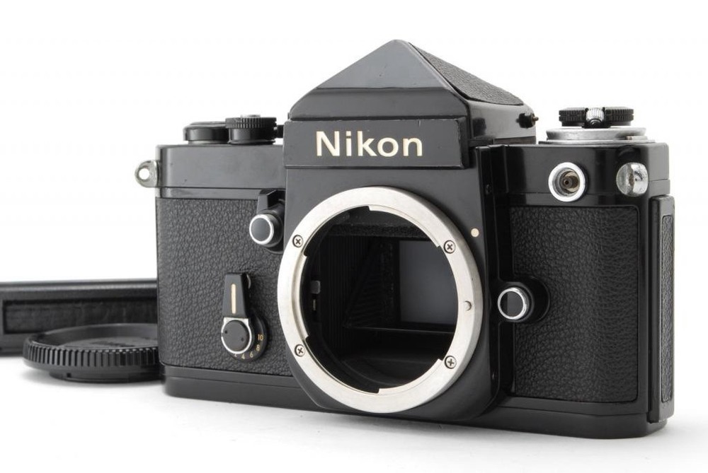 [NEAR MINT] Nikon F2 Eye Level Finder Black Body SLR 35mm Film Camera from JAPAN