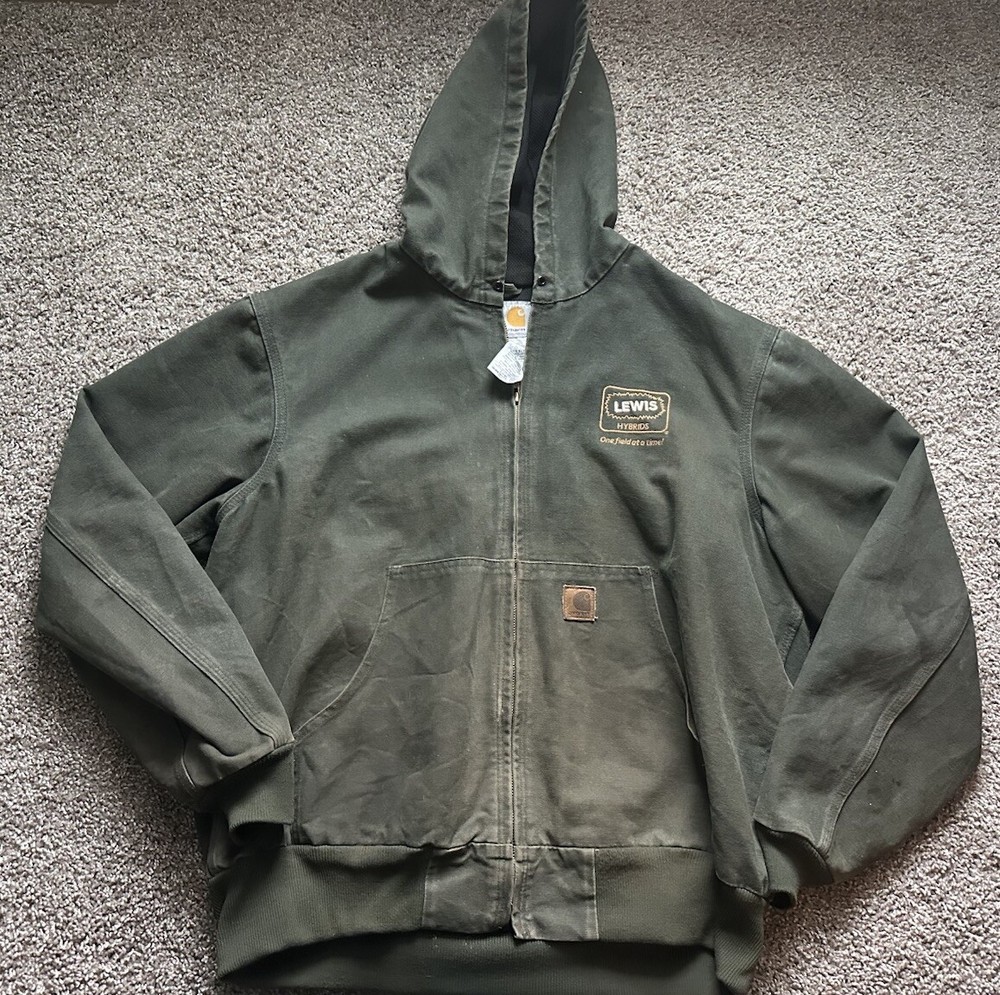 Y2K 2000s Carhartt Men's Green J25 MOS Jacket - Size Large  Lewis Hybrids