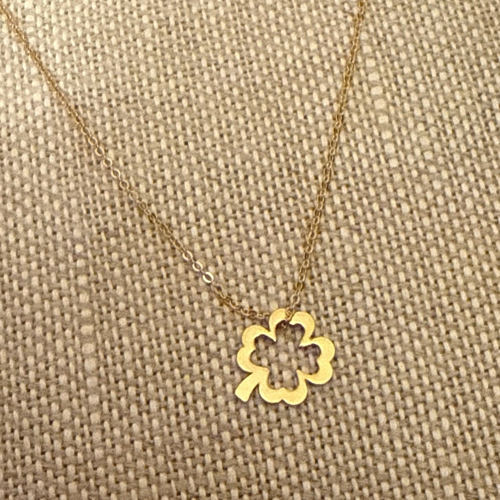 Vintage Gold Tone Shamrock Four-leaf Clover Charm Necklace Irish Lucky Pendant