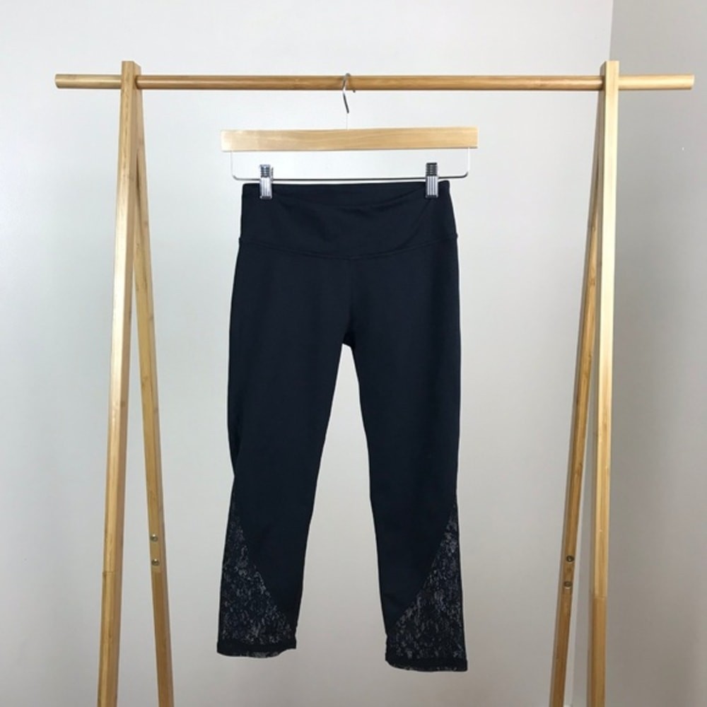 Fabletics Tuberose Capri Leggings with Lace Trim Detail