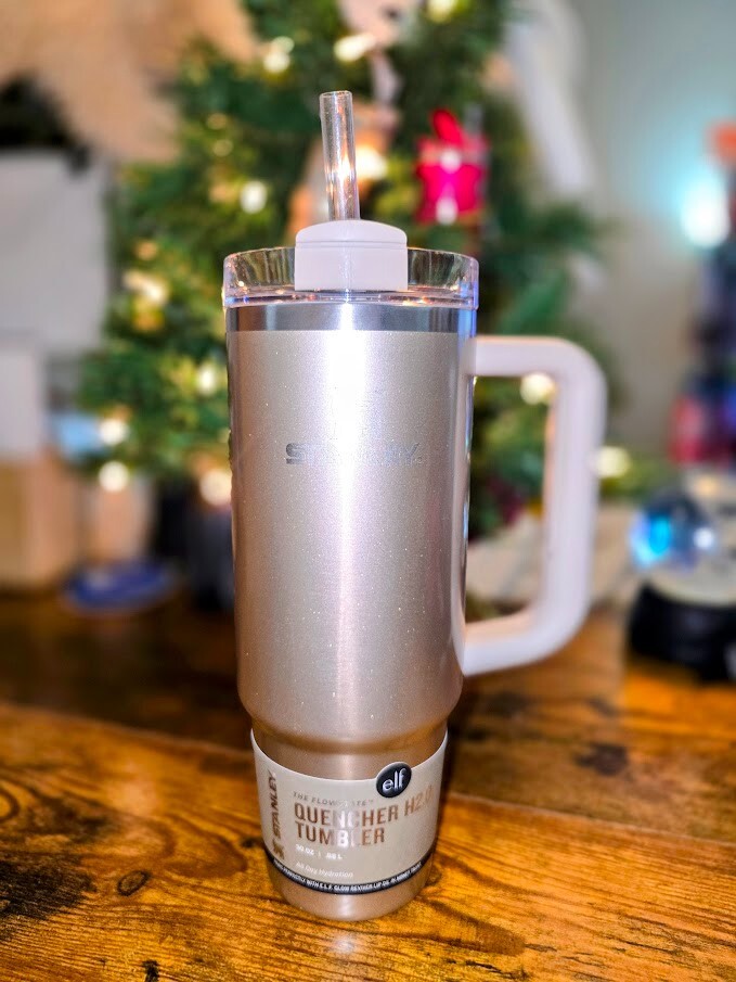 Stanley x ELF 30 Oz Honey Talks Quencher Tumbler Target Exclusive [SOLD OUT!]