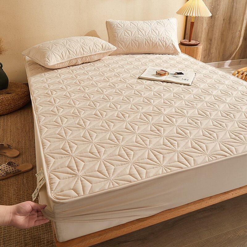 1PC Thick Quilted Bed Sheet Elastic Fitted Sheet Soft Breathable Mattress Cover