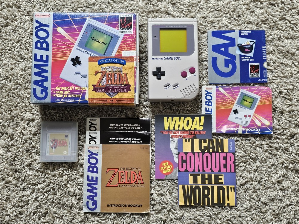 The Legend of Zelda Link's Awakening Game Boy Console CIB Complete DMG Nintendo