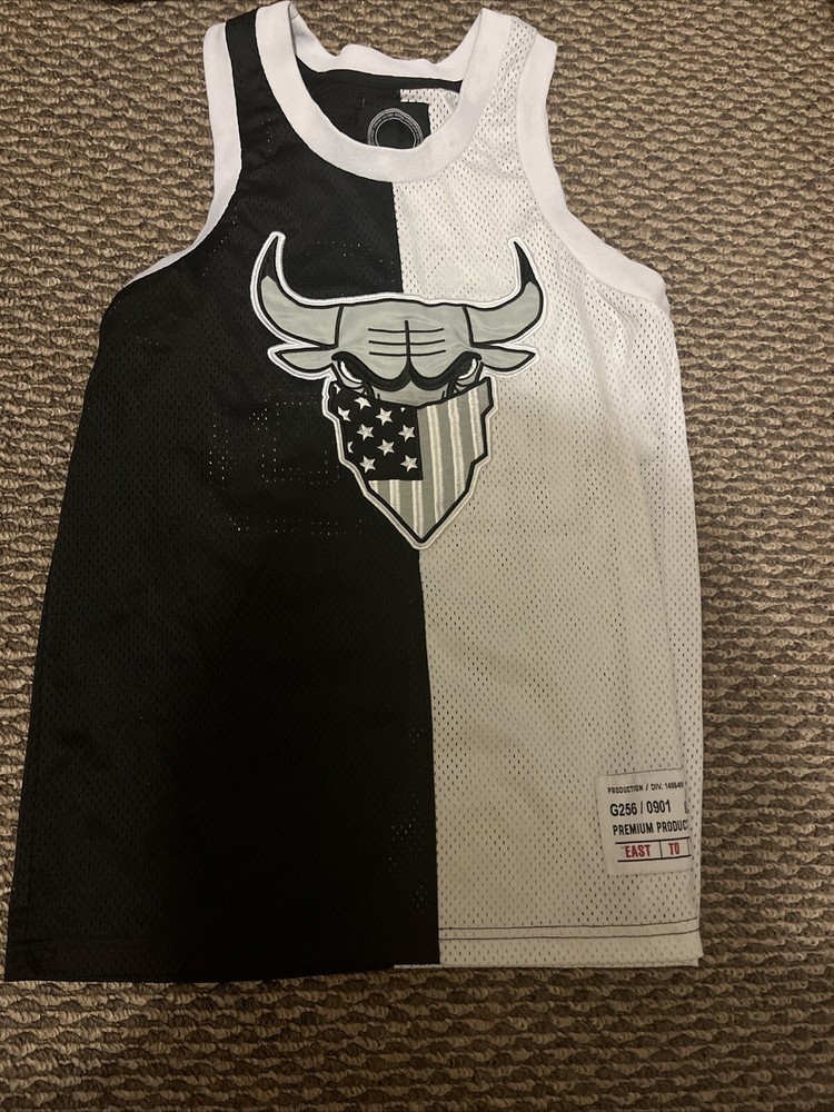 Michael Jordan 23 Black White Chicago Bulls Mens Basketball Jersey  