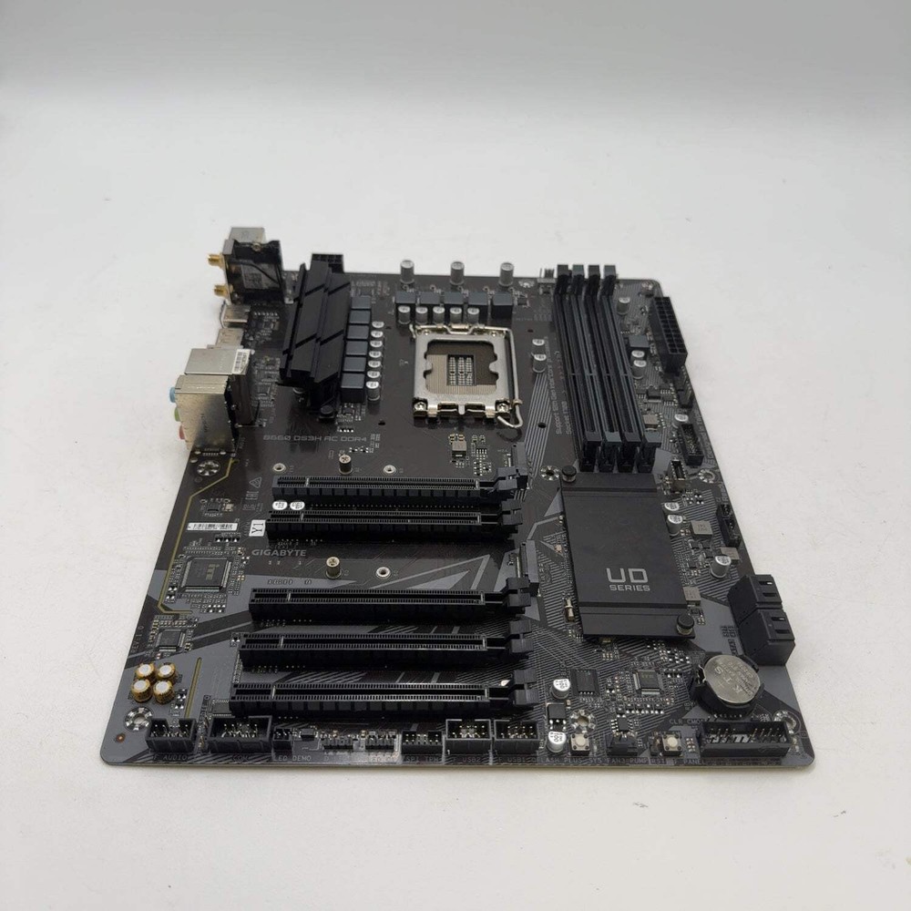 Gigabyte B660 DS3H AC DDR4 LGA 1700 ATX Intel DDR4 Motherboard