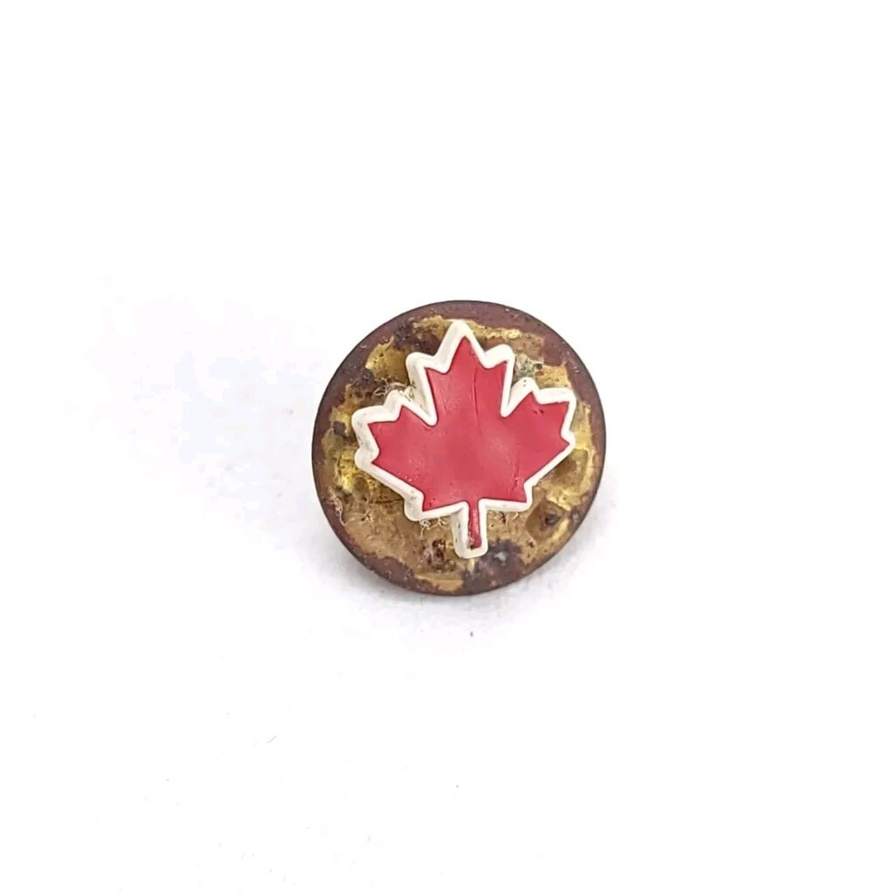 Vintage Canada Maple Leaf Olympics Lapel Pin Red White Souvenir Hat Vest  