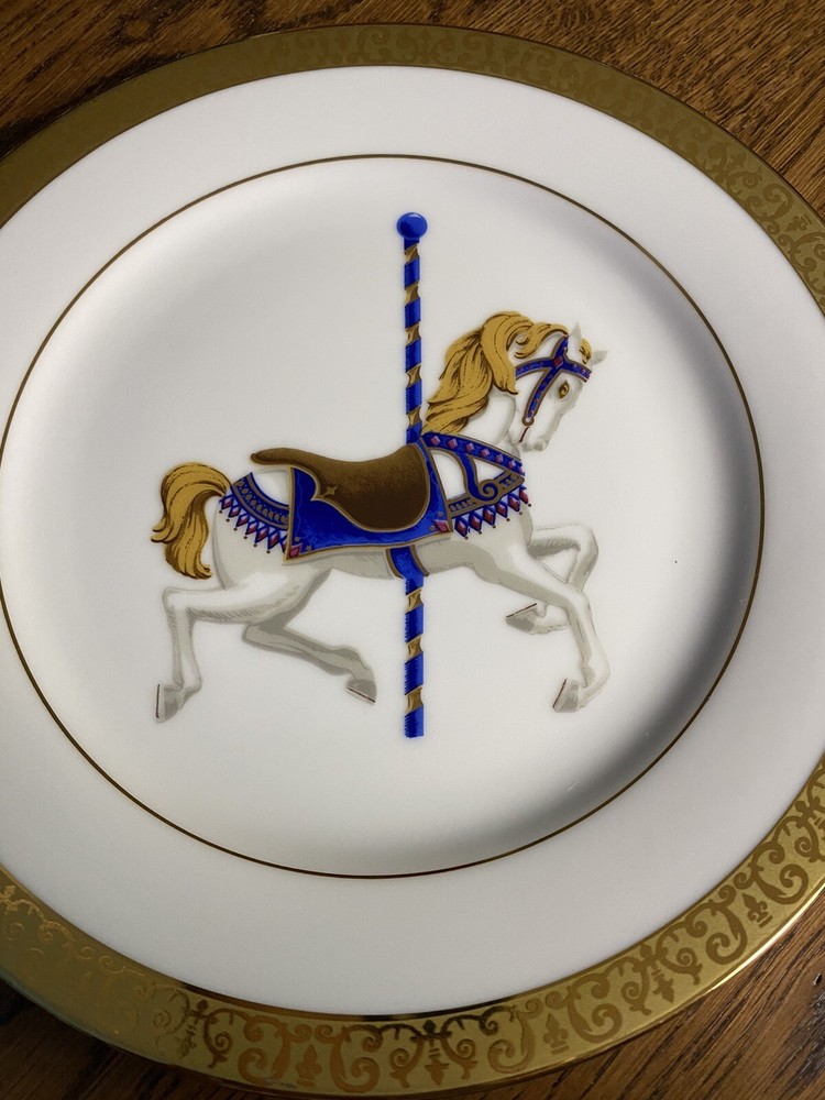 CAROUSEL HORSE PLATES GOLD BUFFET ROYAL GALLERY
