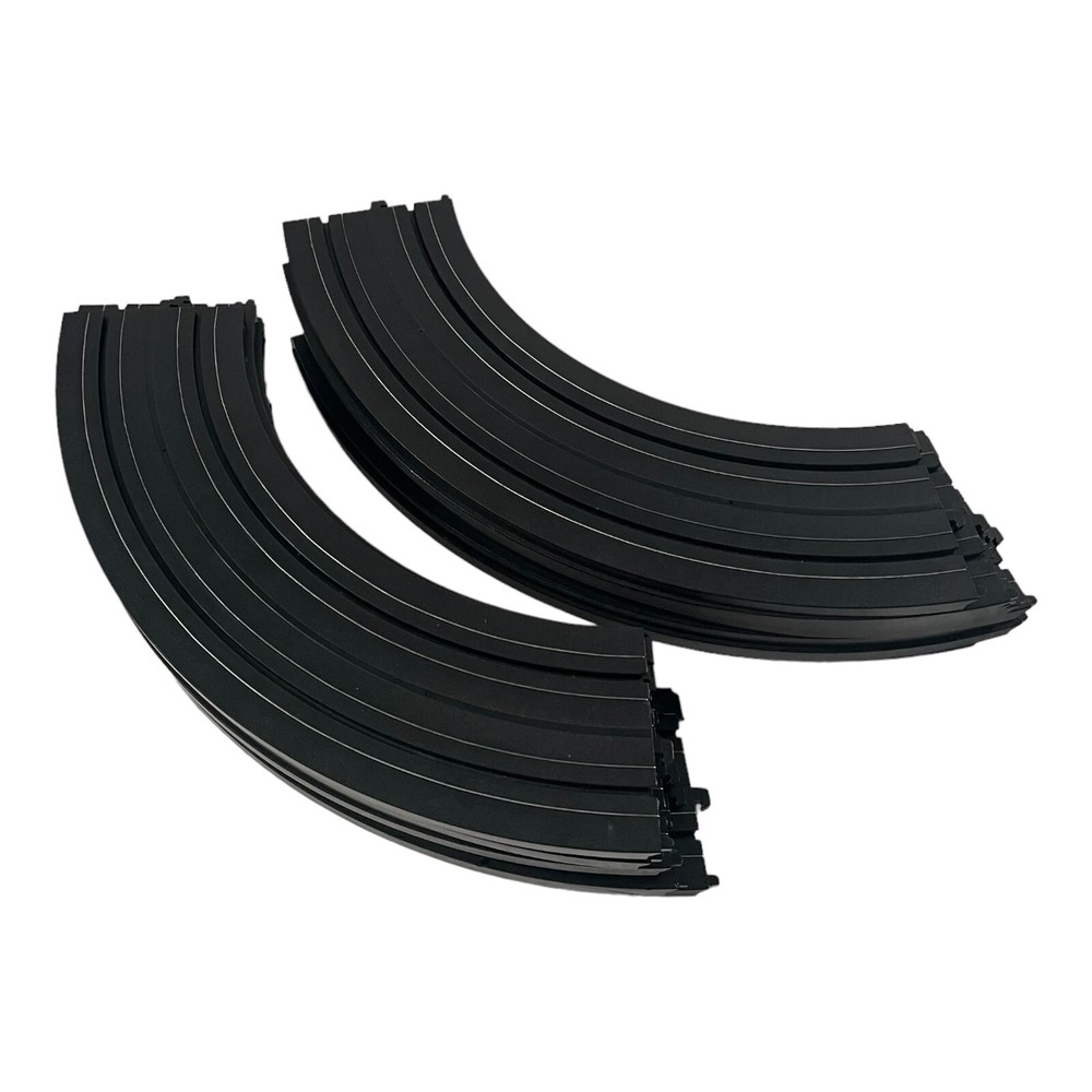 (16) 9 Inch Radius Curved Ho Scale Electric Racing Track Life-Like