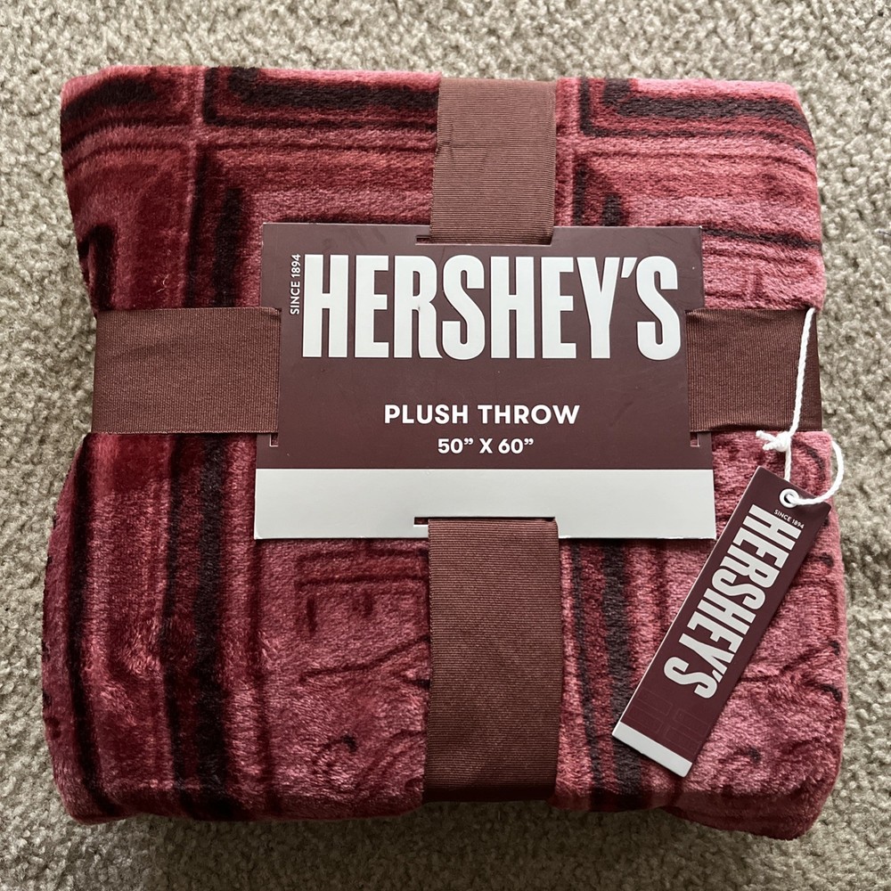 HERSHEY’S Chocolate Bar Plush Throw Blanket 50x60 Licensed NWT