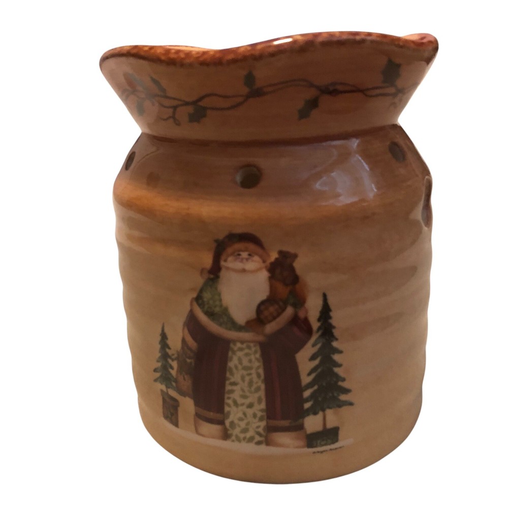 Yankee Candle Santa Candle Warmer with 4 Votives and Gift Tag