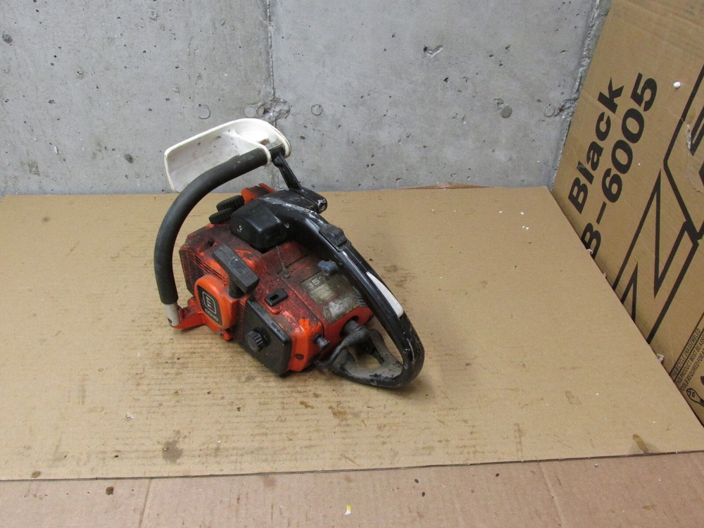 Echo CS-351 VL Chainsaw for parts