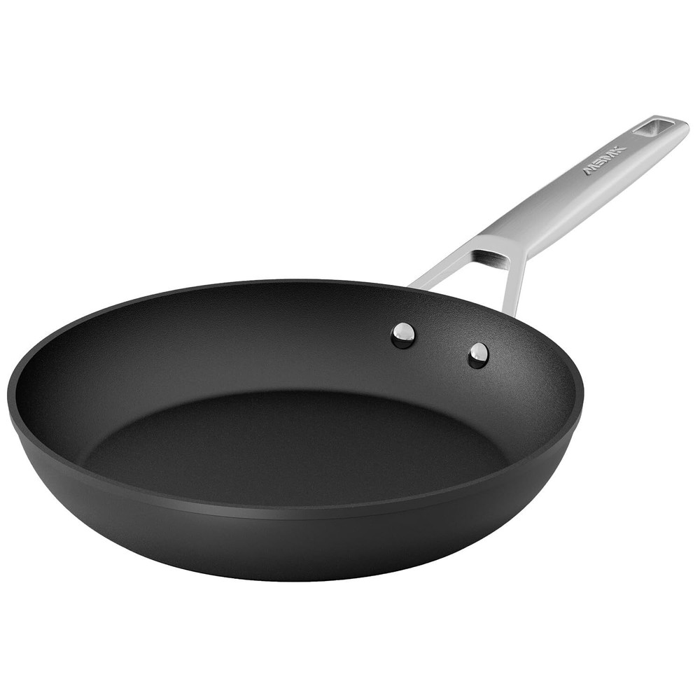 Small Egg Pan, 9 1/2 inch Titanium and Ceramic Nonstick Omelette Pan, Small F...