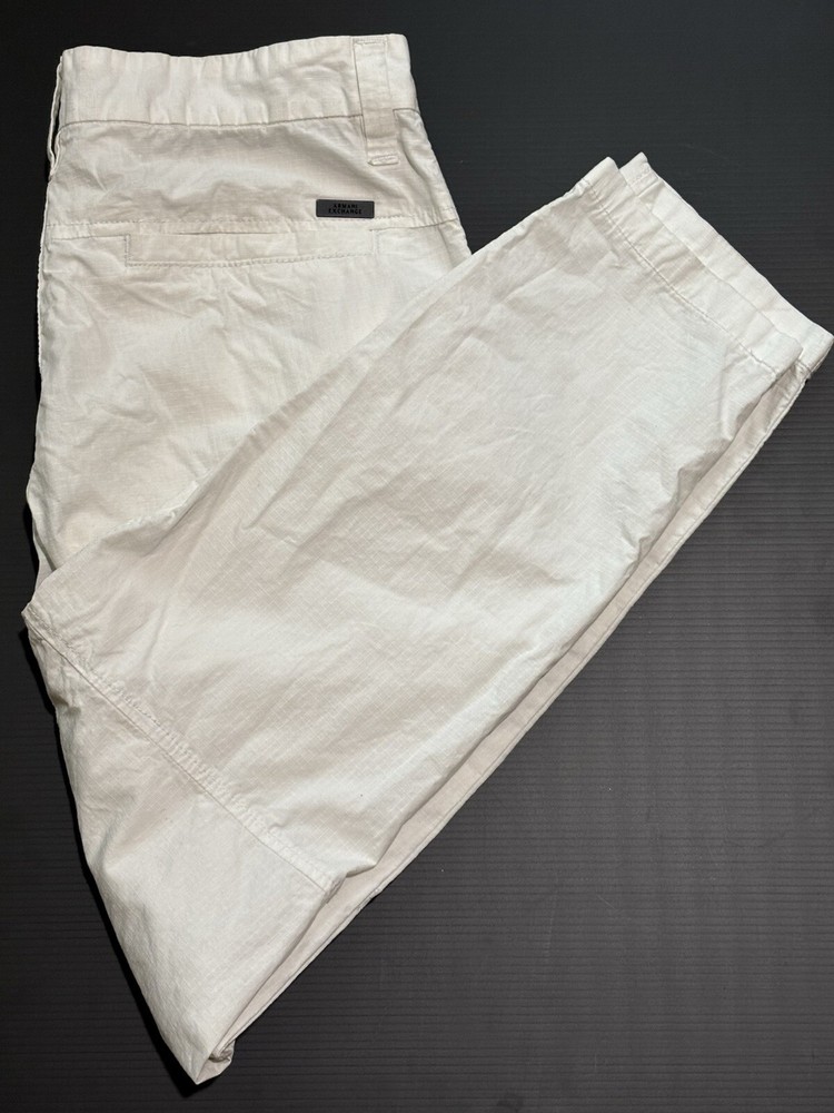 ARMANI EXCHANGE Women's 29 White active lightweight quick dry tapered pants