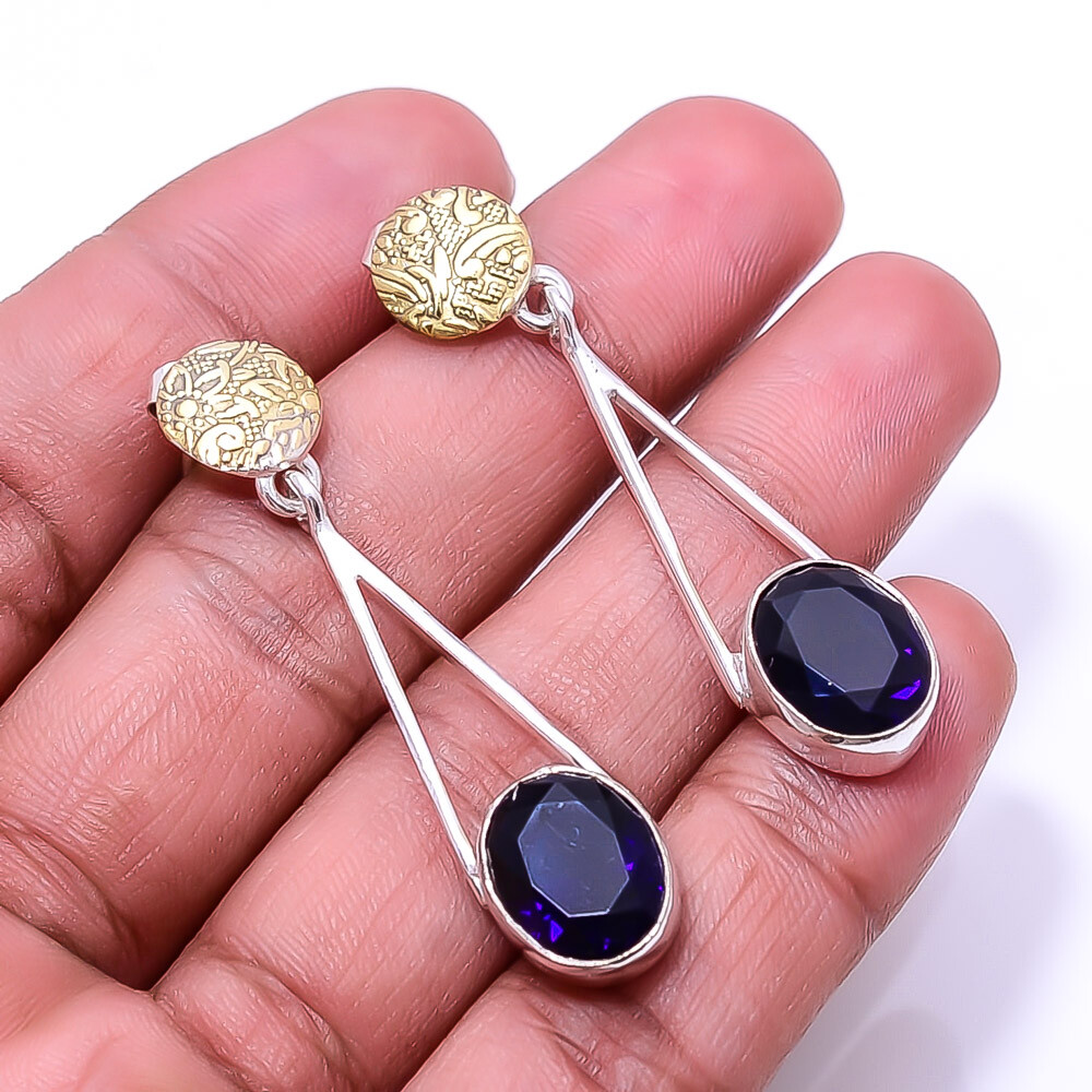 Black Onyx 925 Sterling Silver Two Tone Earring 1.95