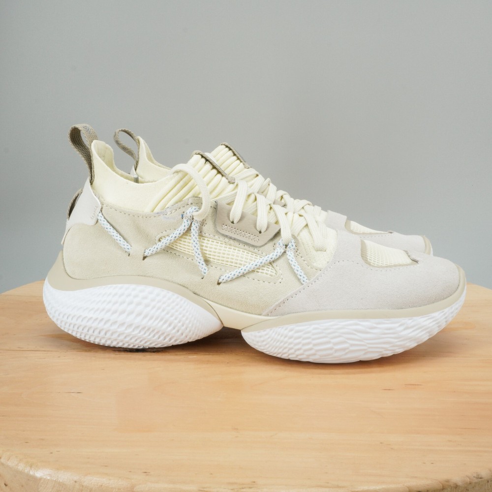 Mens 7.5 / Womens 9 - Under Armour Curry Flow Cozy Basketball Shoes Lemon Ice