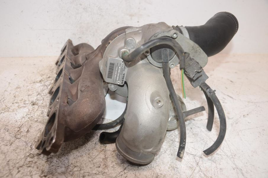 2006-2013 VOLVO C70 Turbo Turbocharger w/ Exhaust Manifold fits B5254T7   819102