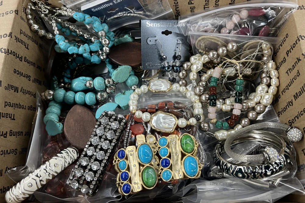 5 LBS Bulk New Fashion Jewelry Lot – All New, No Junk! Wholesale Overstock Clear