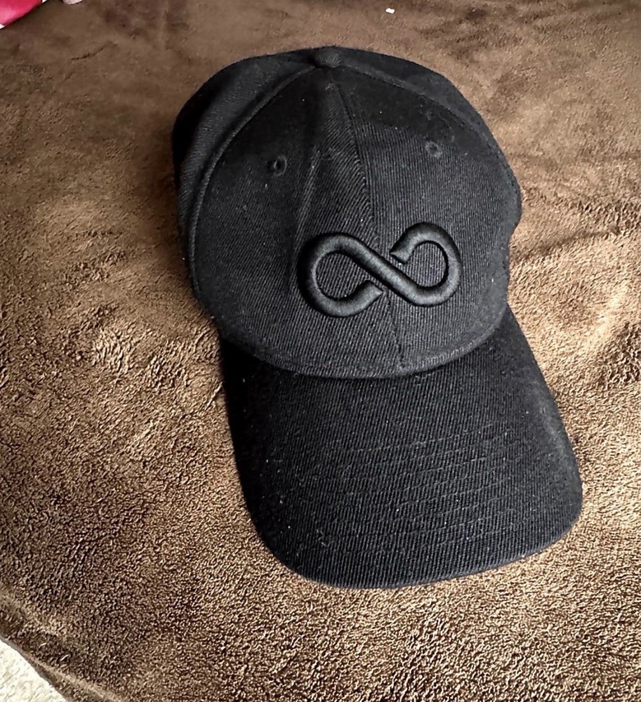 Alo Yoga Cap Hat Lightweight Black, Adult OSFA