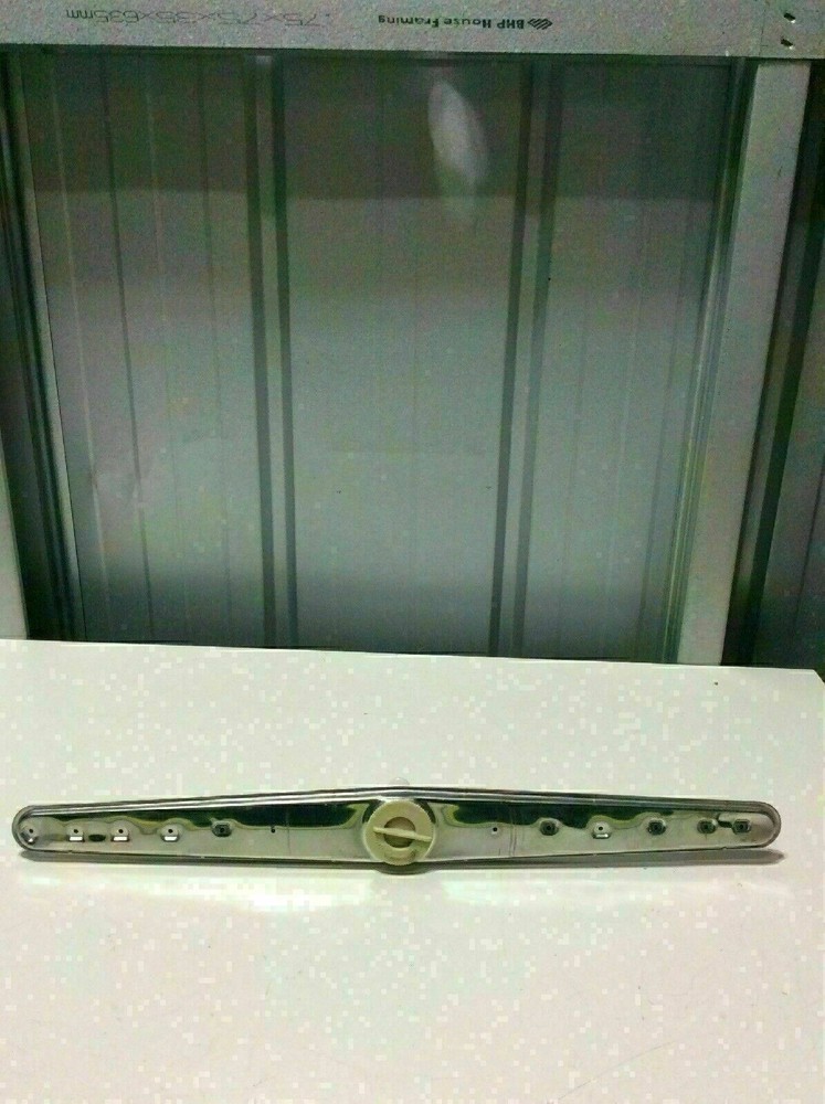 Bosch dishwasher lower spray arm K-7..