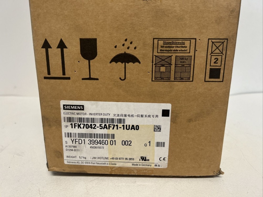 Siemens 1FK7042-5AF71-1UA0 Electric Motor New in Box GQ2