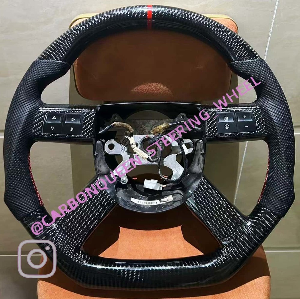 REAL  CARBON FIBER Steering Wheel FOR Dodge Challenger SRT8 /Chrysler