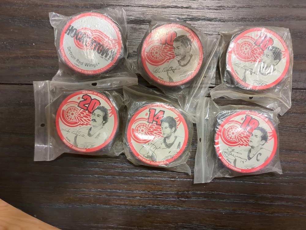 NHL Detroit Red Wings Heroes HockeyTown Puck Series Yzerman Delvecchio Redmond
