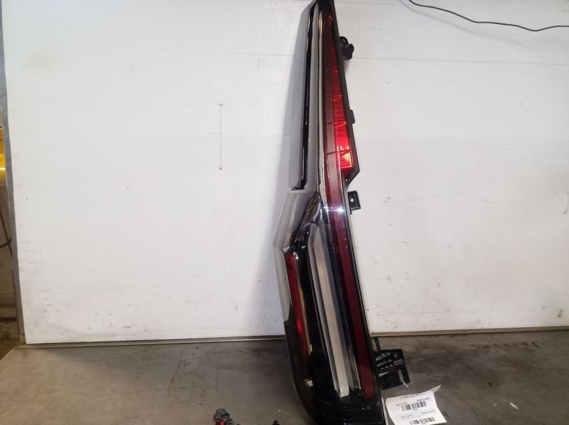 Driver Left Tail Light from 2022 Cadillac Escalade ESV 10872662