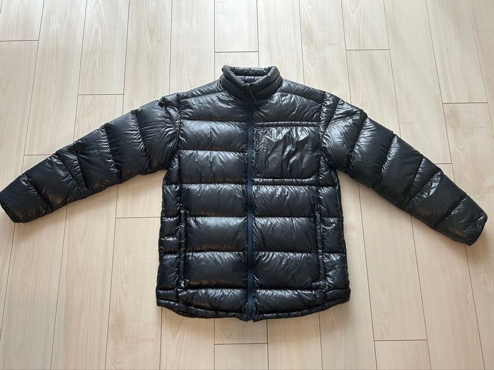 NANGA Super Light Down Jacket Navy Lightweight Warm Used No Damage