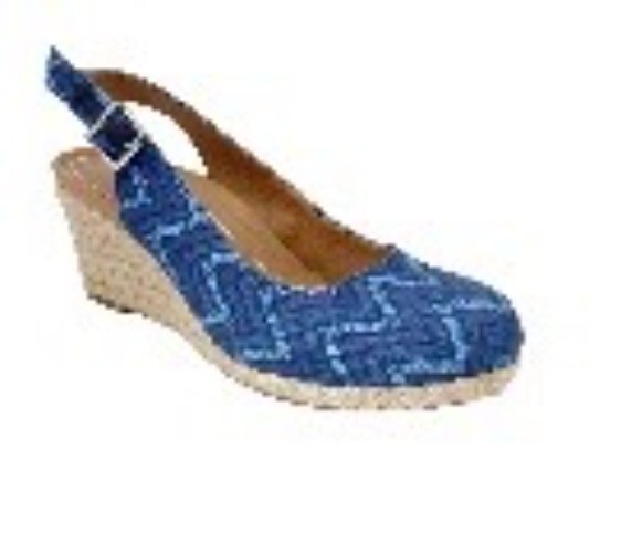 Vionic Coralina Blue Chevron Wedge Espadrille Sandals Size 7