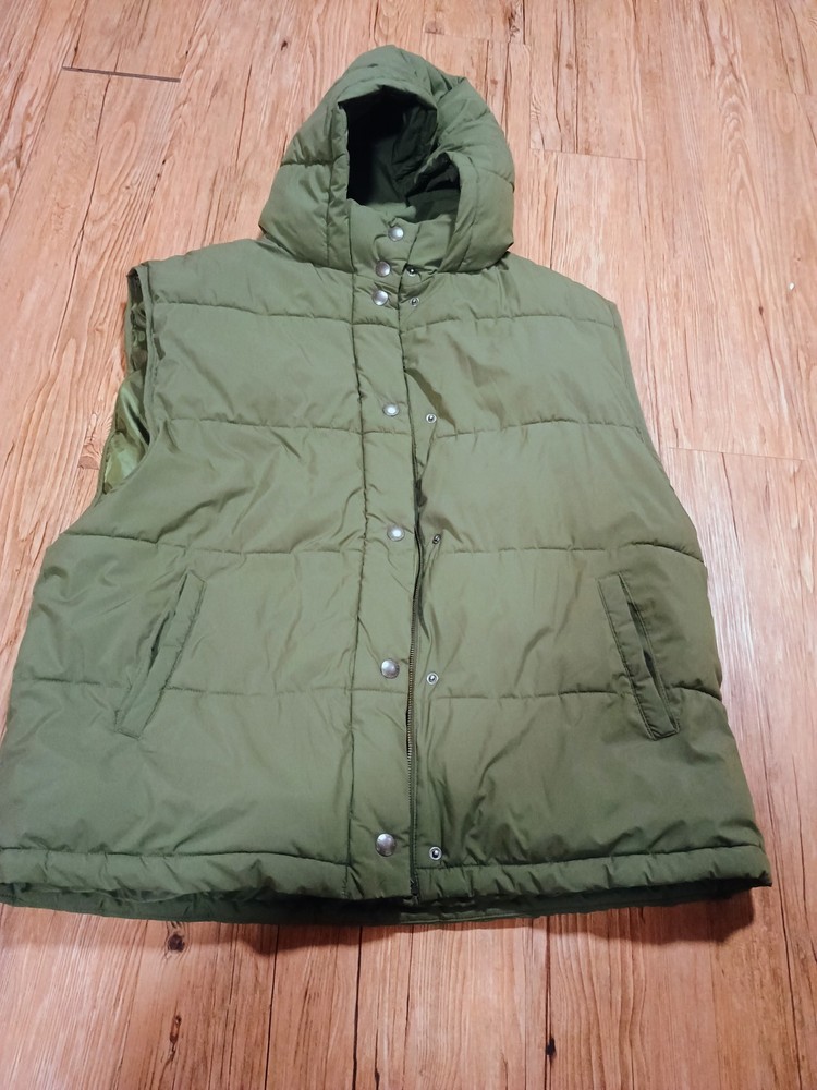 American Eagle Puffer Vest Unisex XL Green Zip Snap Up Hooded Outdoors